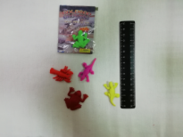 Животные растущие в воде земноводные 3,5-5см