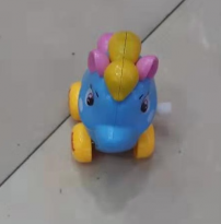 Игрушка заводная пони D-583